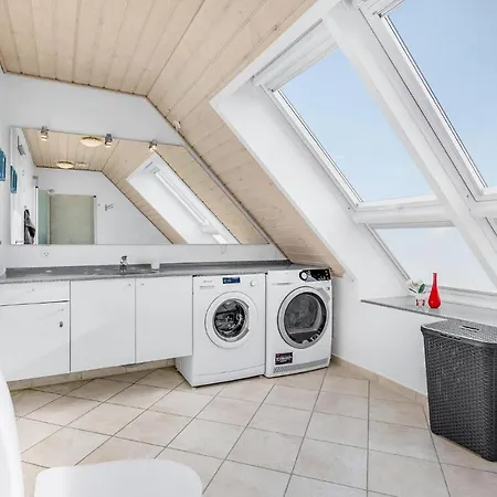 Beautiful In Rm With 3 Bedrooms, Sauna And Wifi * Havneby